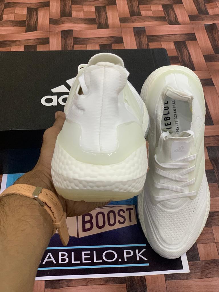 womens triple white ultraboost
